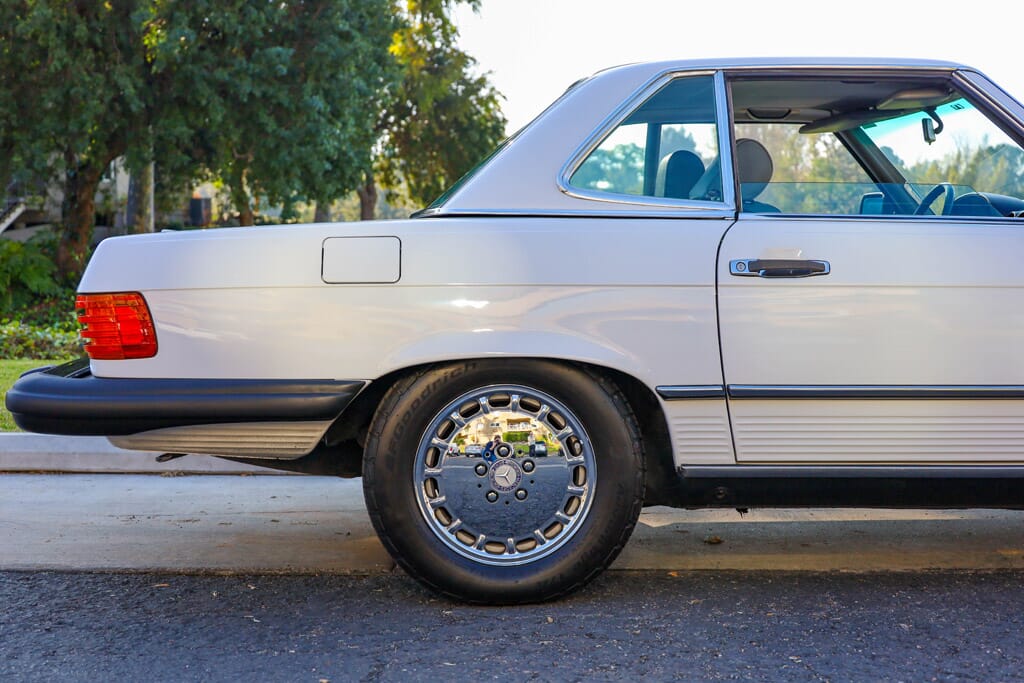 1989 Mercedes-Benz 560SL Convertible for sale